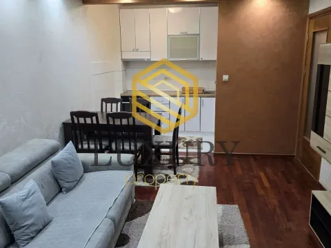 Sale, one bedroom apartment, 40m², Stari Aerodrom, Podgorica - image 1