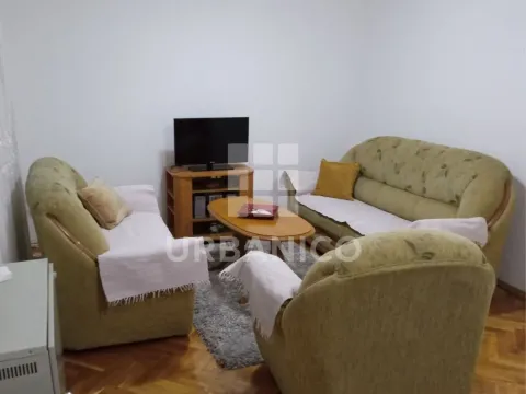 Izdavanje, dvosoban stan, 60m², Preko Morače, Podgorica - image 2