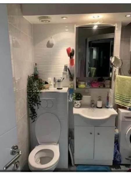 Izdavanje, četvorosoban stan, 100m², Vračar Sve Podlokacije, Beograd