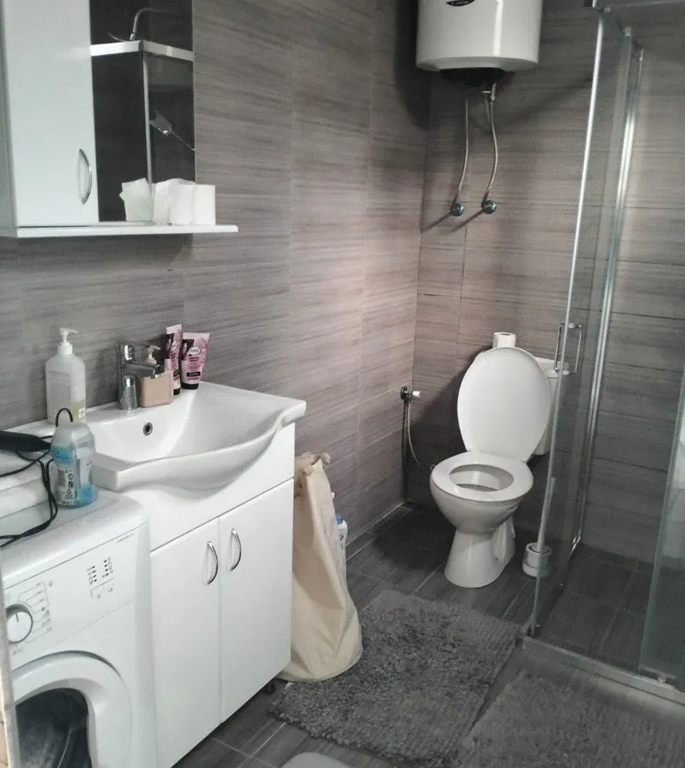 Rent, one bedroom apartment, 43m², Tivat, Crna Gora