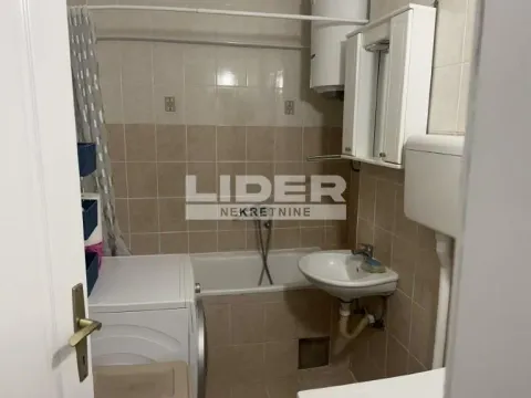 Izdavanje, jednosoban stan, 30m², Čukarica, Beograd - image 6