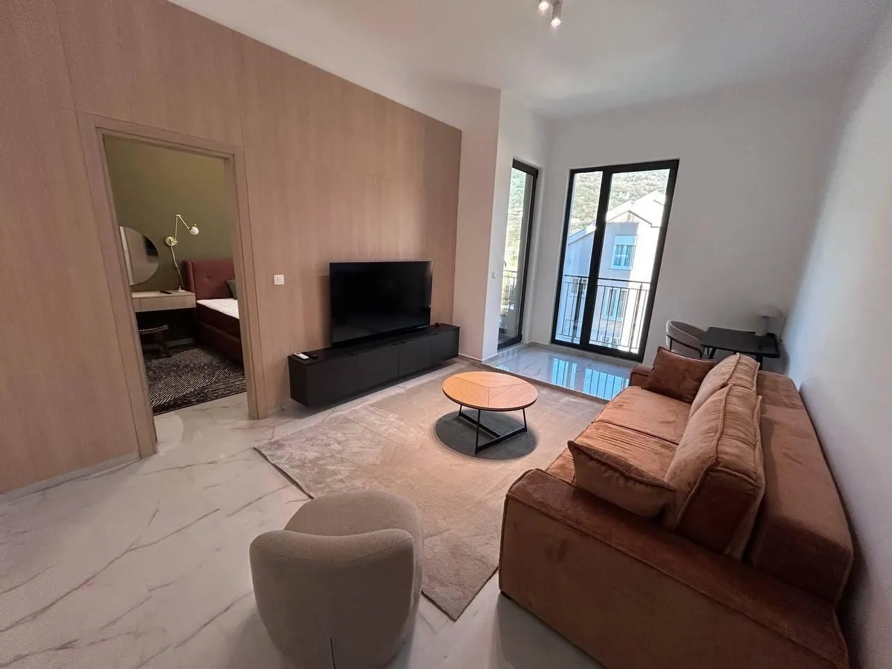 Rent, one bedroom apartment, 54m², Lastva Grbaljska, Kotor