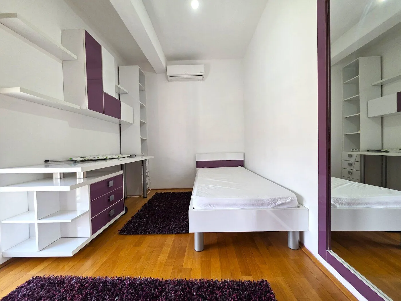 Rent, apartment, 60m², Stari Aerodrom, Podgorica