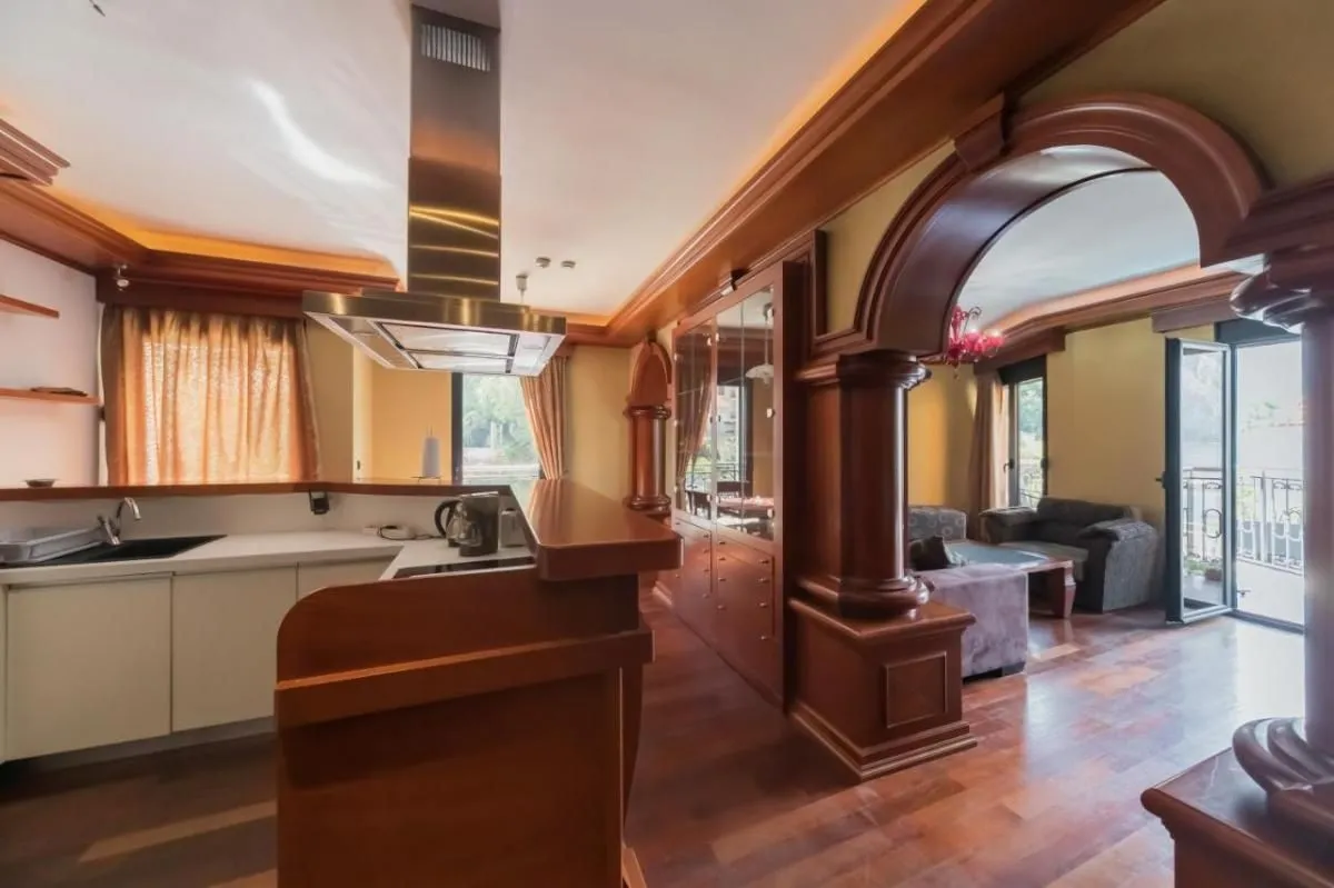 Sale, two bedroom apartment, 80m², Dobrota, Kotor