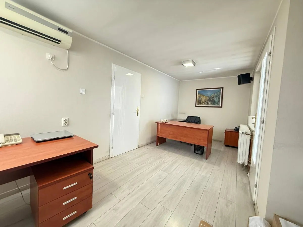 Rent, office space, 125m², Banatić, Novi Sad Sve Podlokacije