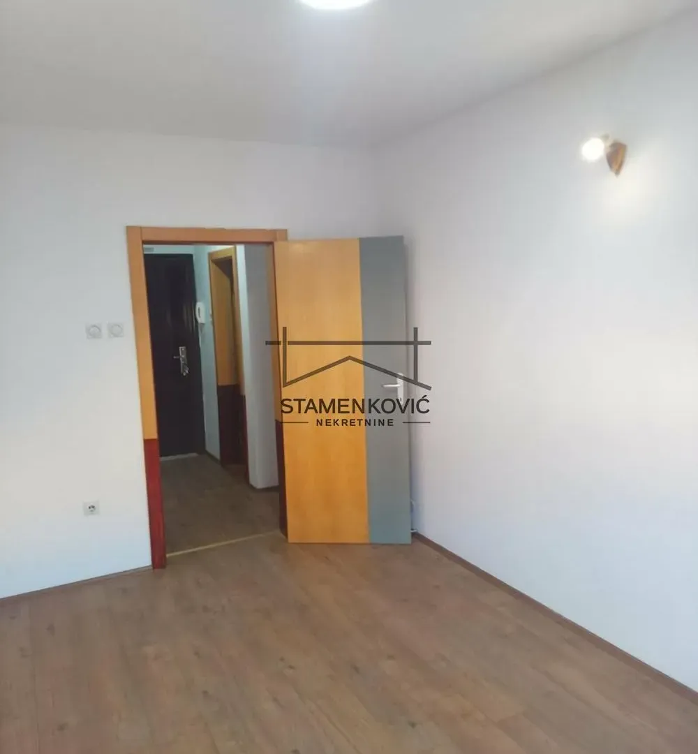 Prodaja, dvosoban stan, 46m², Nova Detelinara, Novi Sad Sve Podlokacije