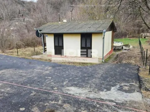 Kuća in Stari Slankamen