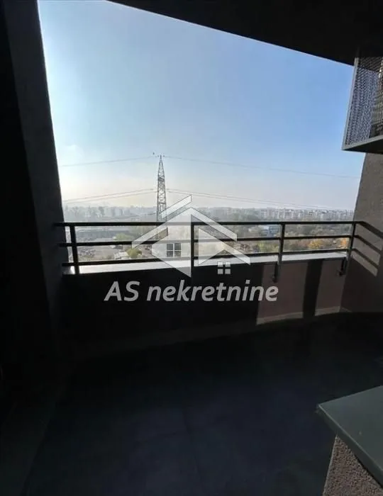 Covered terrace with a view of the surroundings.