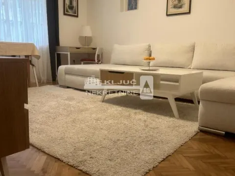 Izdavanje, jednosoban stan, 39m², Savski Venac, Beograd - image 3