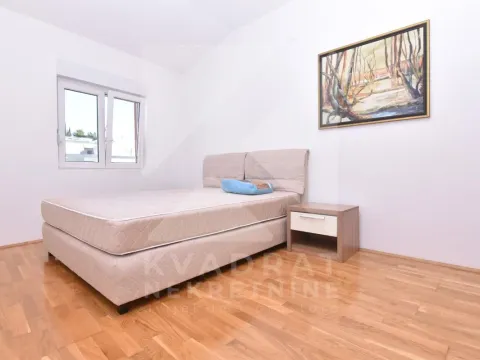 Izdavanje, dvosoban stan, 60m², Ljubović, Podgorica - image 10