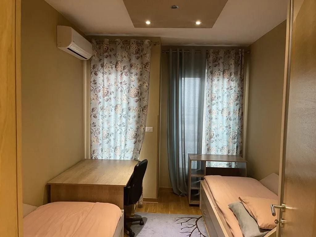 Izdavanje, dvosoban stan, 65m², City Kvart, Podgorica
