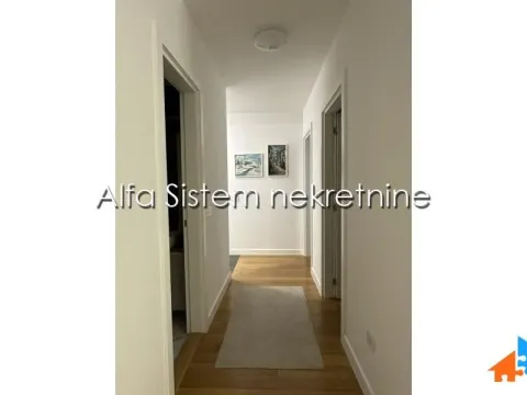 Izdavanje, trosoban stan, 77m², Novi Beograd Blok 63, Novi Beograd Sve Podlokacije - image 9