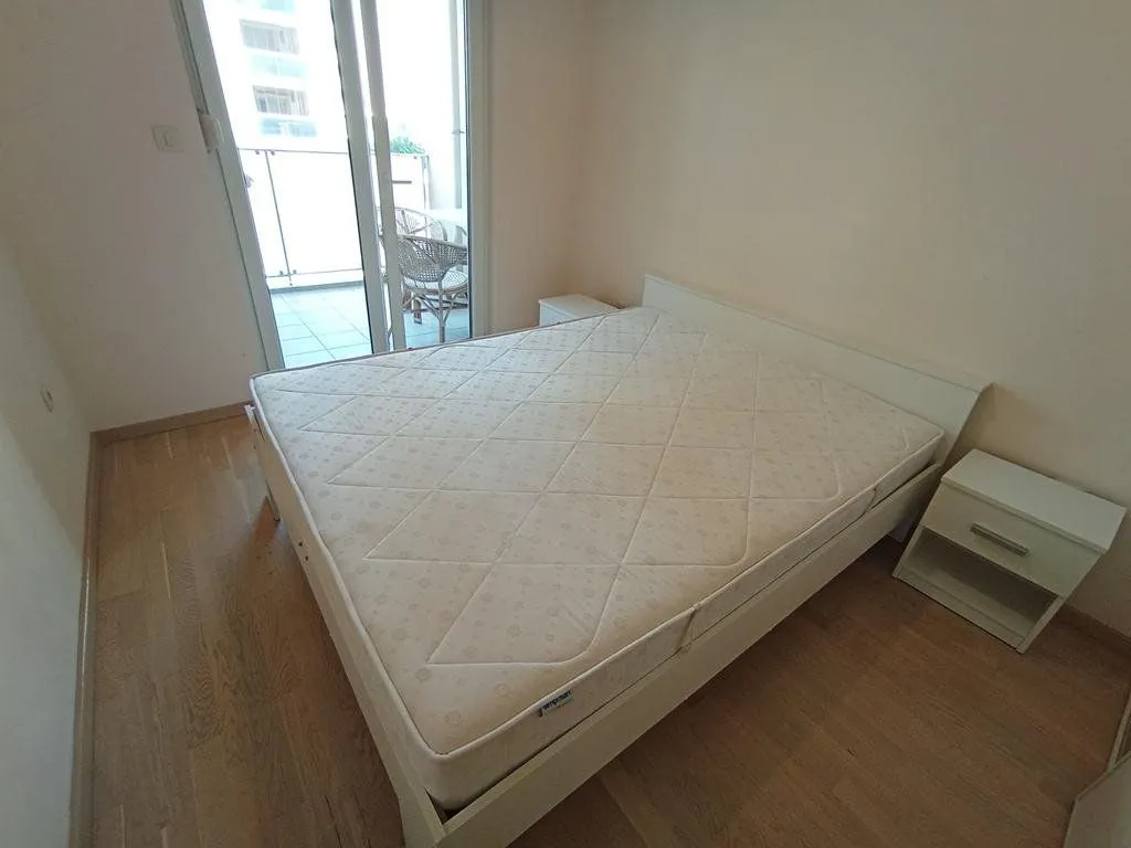 Izdavanje, jednosoban stan, 48m², City Kvart, Podgorica