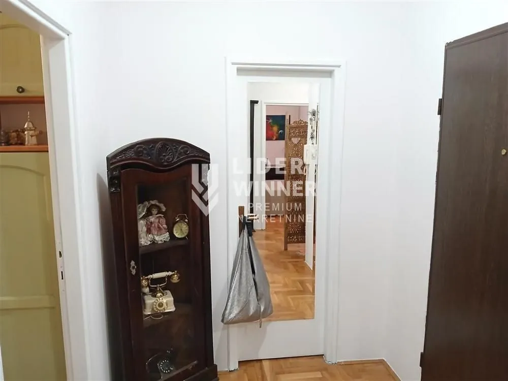 Izdavanje, četvorosoban stan, 84m², Hadzipopovac, Palilula Sve Podlokacije