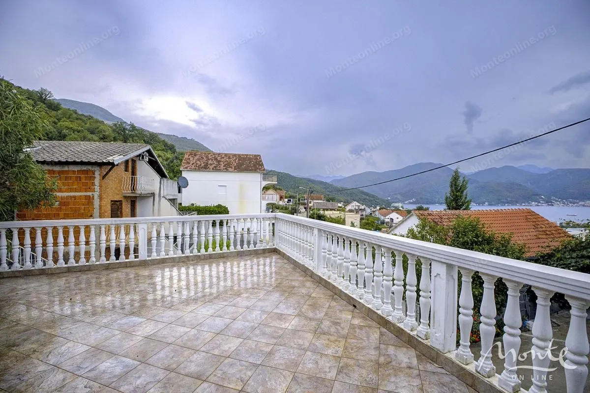 Prodaja, kuća, 162m², Bijela, Herceg Novi