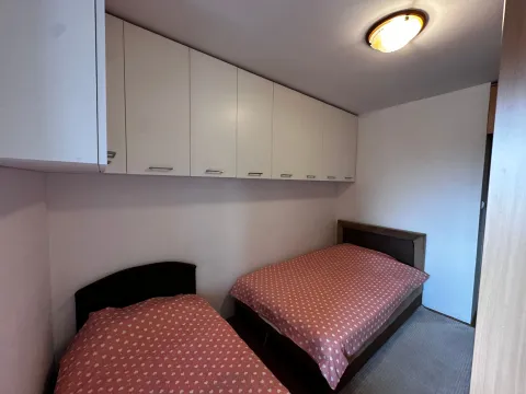 Izdavanje, jednosoban stan, 45m², Krivi Most, Podgorica - image 5