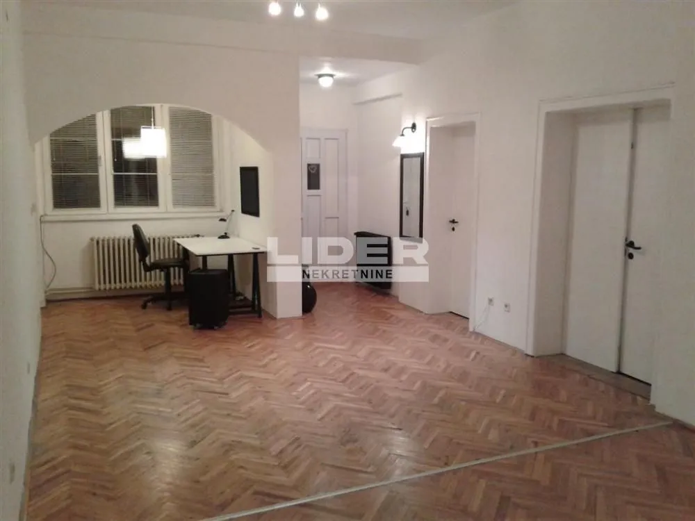 Prodaja, trosoban stan, 106m², Banovo Brdo, Beograd