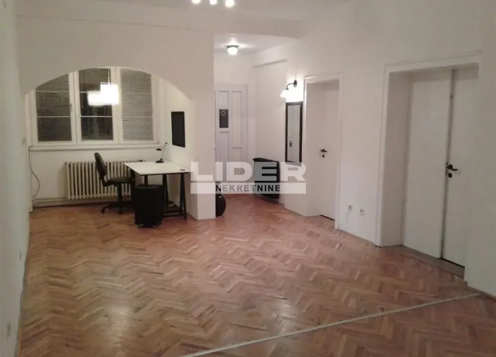 Prodaja, trosoban stan, 106m², Banovo Brdo, Beograd