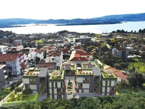 Sale, one bedroom apartment, 57m², Tivat, Crna Gora - image 1