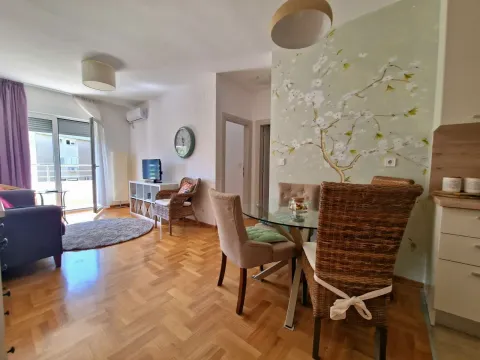 Izdavanje, dvosoban stan, 54m², Budva, Crna Gora - image 5