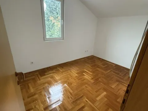 Sale, one bedroom apartment, 43m², Masline, Podgorica - image 2