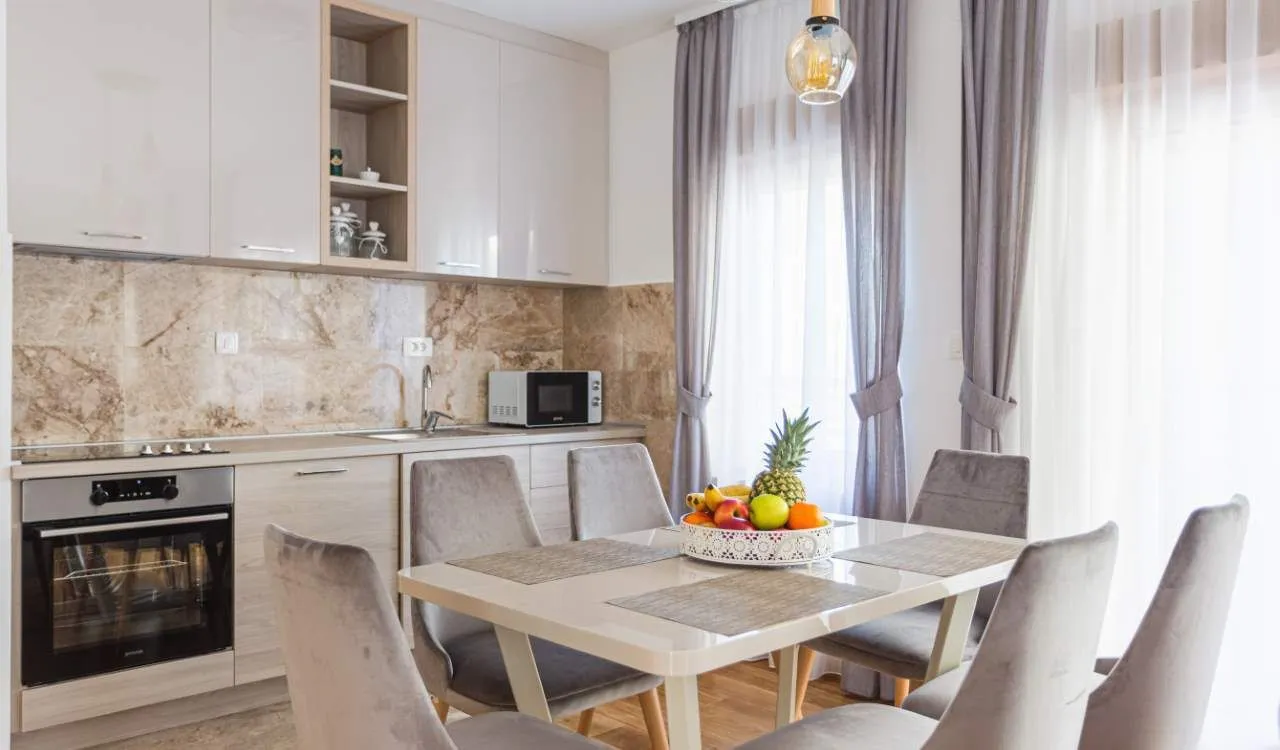 Sale, one bedroom apartment, 74m², Pržno, Budva
