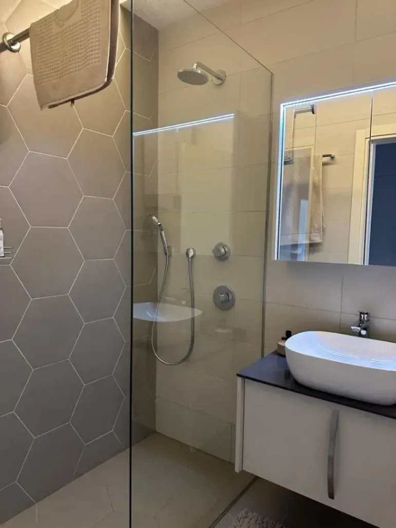 Sale, one bedroom apartment, 53m², Kotor, Crna Gora