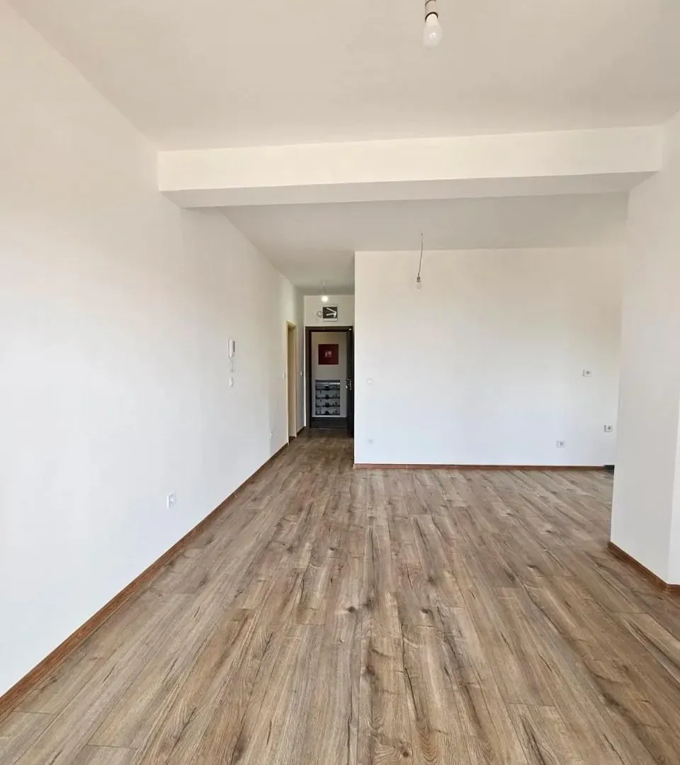 Sale, two bedroom apartment, 56m², Petrovac, Budva