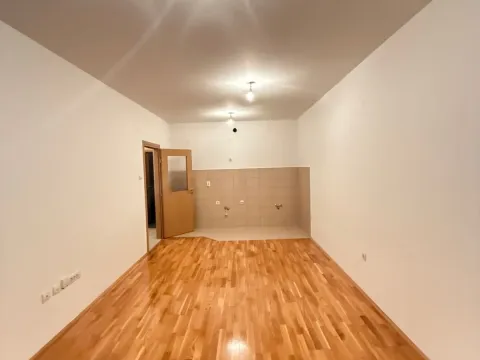 Prodaja, jednosoban stan, 49m², Ljubović, Podgorica