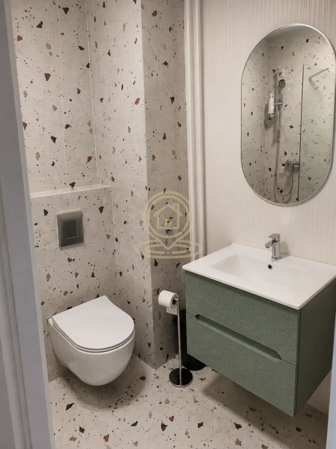 Izdavanje, dvosoban stan, 36m², Stari Grad, Beograd
