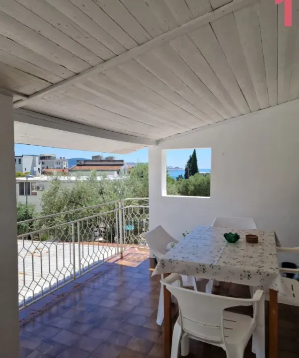 Prodaja, trosoban stan, 122m², Šušanj, Bar