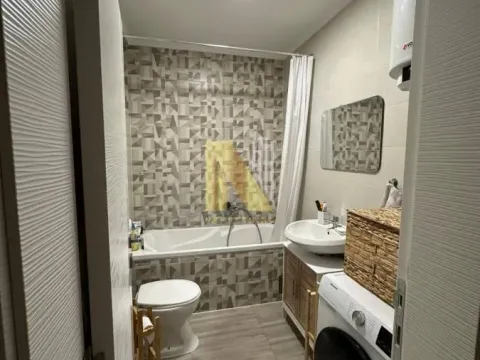 Izdavanje, trosoban stan, 114m², Grbavica, Novi Sad Sve Podlokacije - image 8