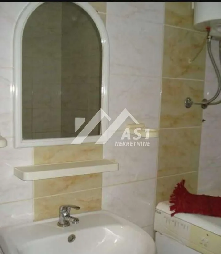 Rent, two bedroom apartment, 40m², Grbavica, Novi Sad Sve Podlokacije