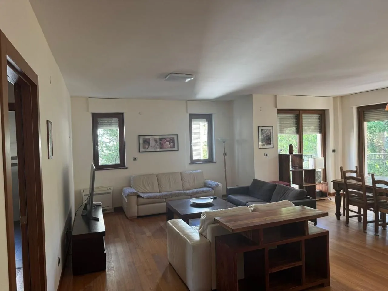 Izdavanje, trosoban stan, 130m², Kruševac, Podgorica