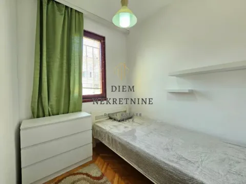 Rent, one bedroom apartment, 37m², Centar, Bar - image 9