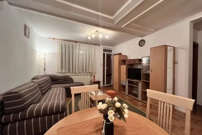 Rent, three bedroom apartment, 55m², Bulbulder, Zvezdara Sve Podlokacije