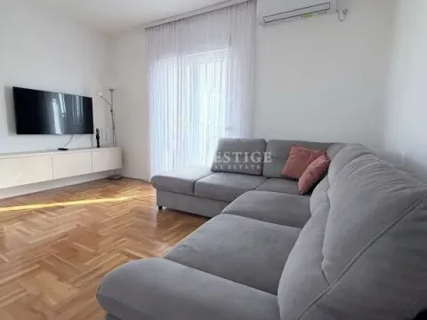 Izdavanje, jednosoban stan, 47m², Zabjelo, Podgorica - image 1