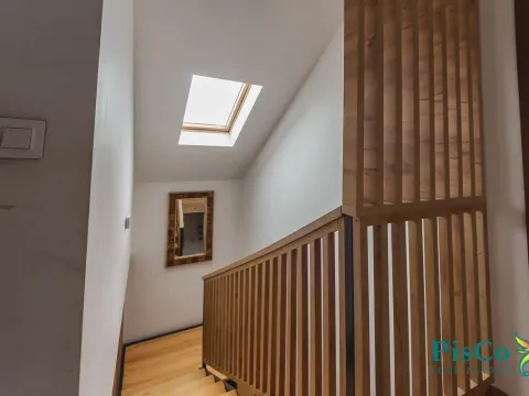 Sale, three bedroom apartment, 110m², Blok 9, Podgorica - image 2