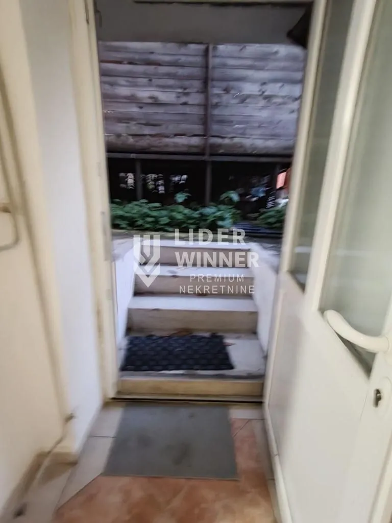 Izdavanje, jednosoban stan, 30m², Čukarica, Beograd