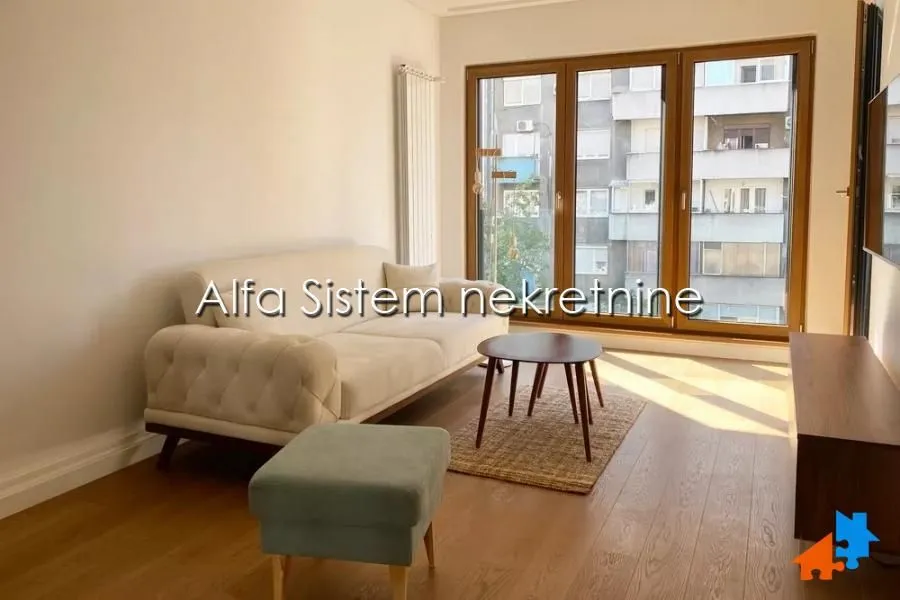 Izdavanje, dvosoban stan, 62m², Savski Venac, Beograd