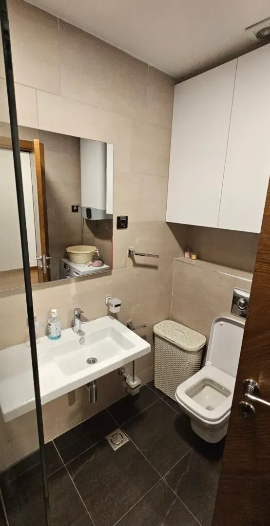 Izdavanje, jednosoban stan, 48m², Ljubović, Podgorica