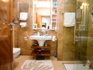 Rent, four bedroom apartment, 130m², Centar, Podgorica - image 15