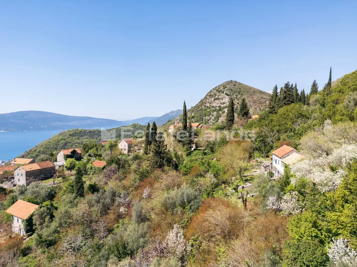 Prodaja, plac, 347m², Gornja Lastva, Tivat