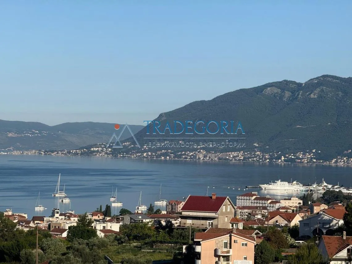 Prodaja, dvosoban stan, 70m², Tivat, Crna Gora