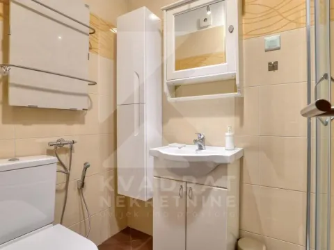 Sale, one bedroom apartment, 40m², Gorica C, Podgorica - image 10