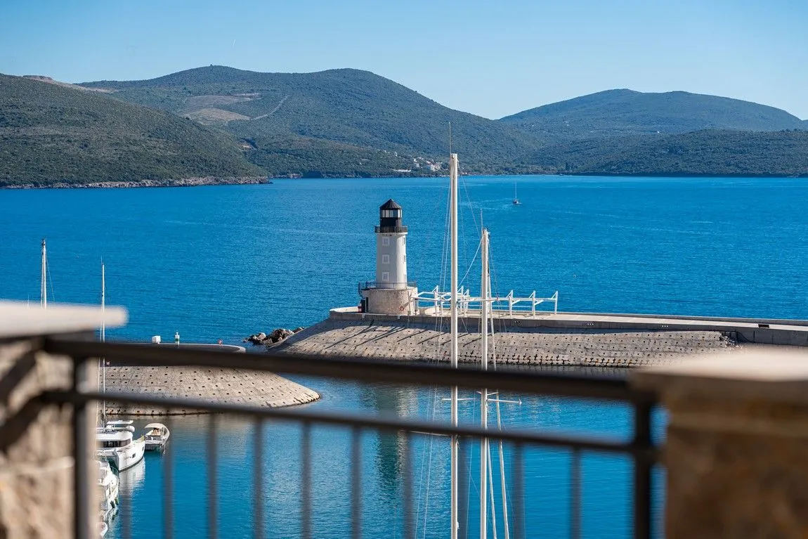 Prodaja, dvosoban stan, 113m², Luštica, Tivat