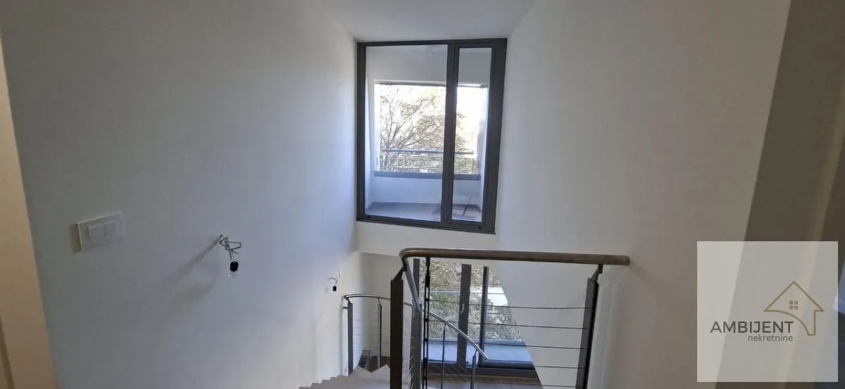 Sale, three bedroom apartment, 133m², Autokomanda, Voždovac Sve Podlokacije