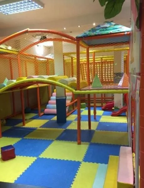 Rent, office space, 1200m², Čukarica, Beograd