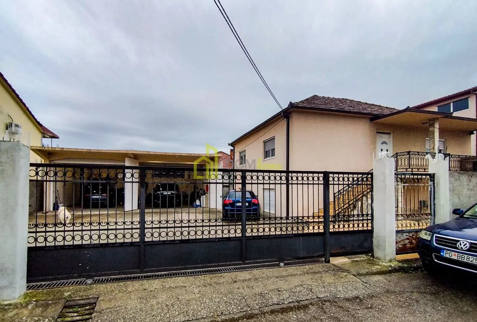 Sale, house, 220m², Masline, Podgorica