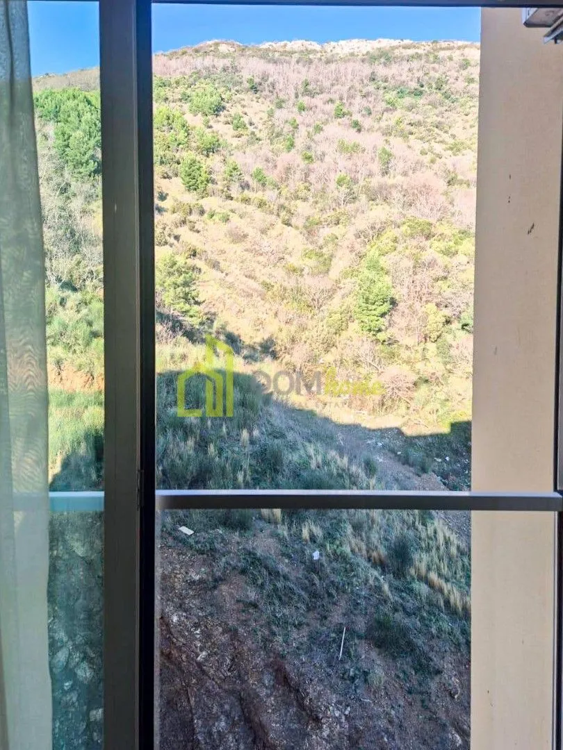 Izdavanje, garsonjera, 33m², Bečići, Budva